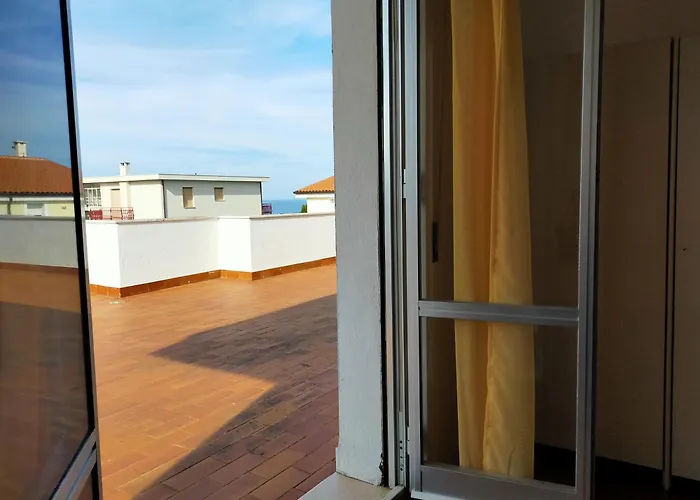 Attico Trilocale Cod 217 Vista Mare * Marcelli